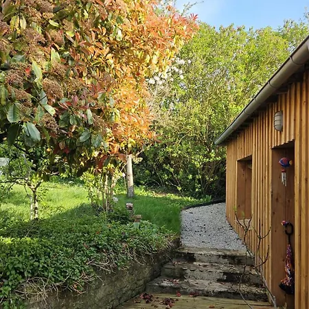 La Cabane, Independante Dans Jardin - Esprit Authentique Et Confortable - La Campagne A 5 Mn Du Centre De Caen *
