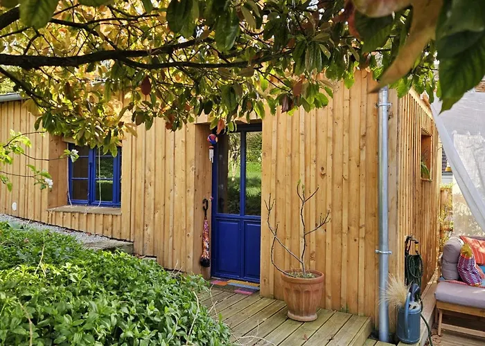 Lejlighed La Cabane, Independante Dans Jardin - Esprit Authentique Et Confortable - La Campagne A 5 Mn Du Centre De Caen