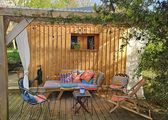La Cabane, Independante Dans Jardin - Esprit Authentique Et Confortable - La Campagne A 5 Mn Du Centre De Caen * Fleury-sur-Orne
