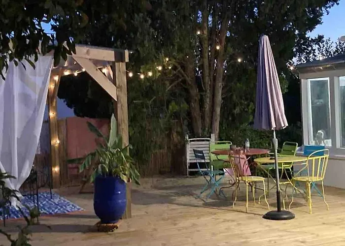 La Cabane, Independante Dans Jardin - Esprit Authentique Et Confortable - La Campagne A 5 Mn Du Centre De Caen