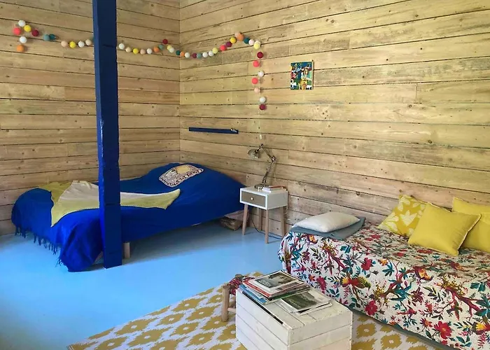 Lejlighed La Cabane, Independante Dans Jardin - Esprit Authentique Et Confortable - La Campagne A 5 Mn Du Centre De Caen Fleury-sur-Orne