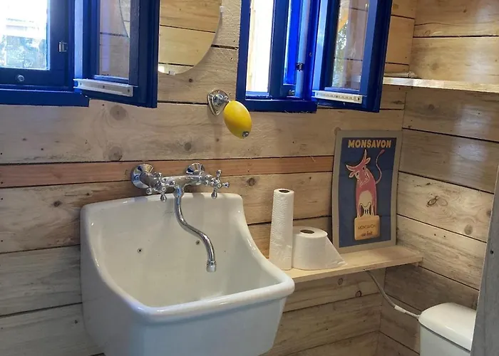 La Cabane, Independante Dans Jardin - Esprit Authentique Et Confortable - La Campagne A 5 Mn Du Centre De Caen Fleury-sur-Orne